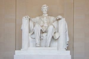 Abraham-lincoln-memorial